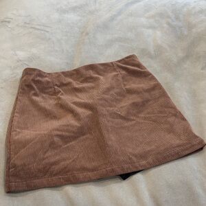 Halara corduroy SKORT
